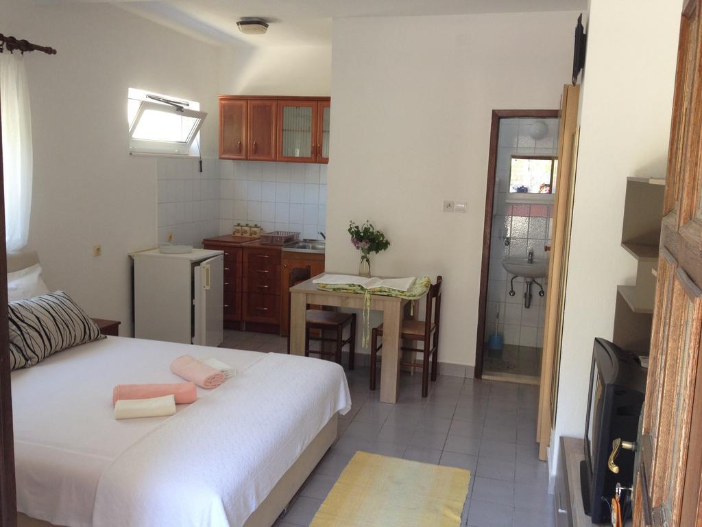 Apartments Kordic Budva Zimmer foto